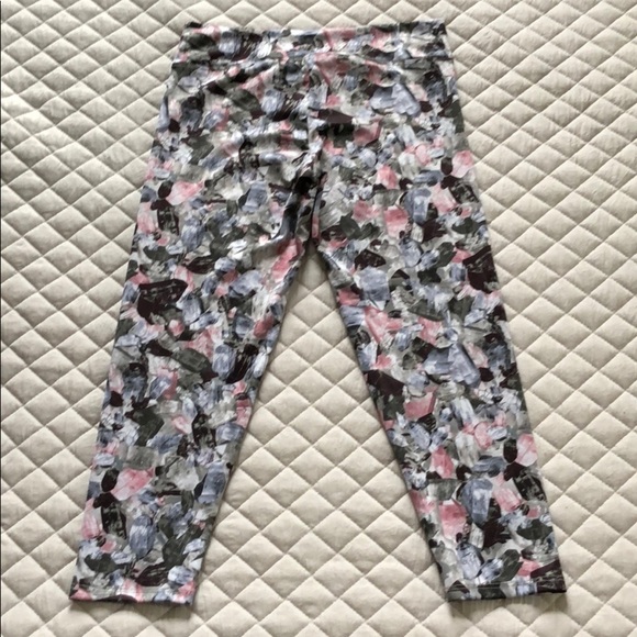 NWOT Live The Process capri leggings - Picture 3 of 6